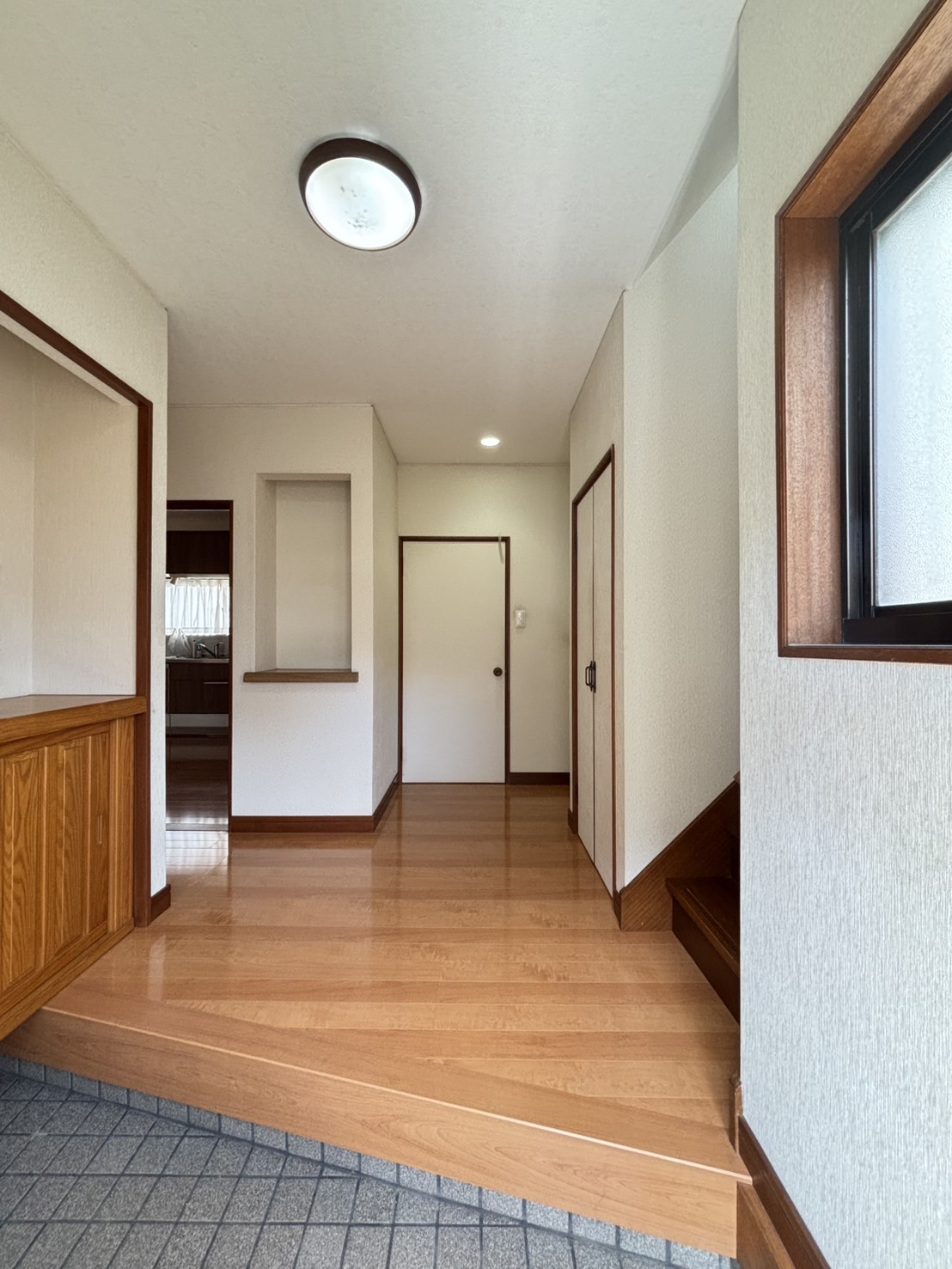 姶良市　西餅田　中古売家　2階建て　３DK