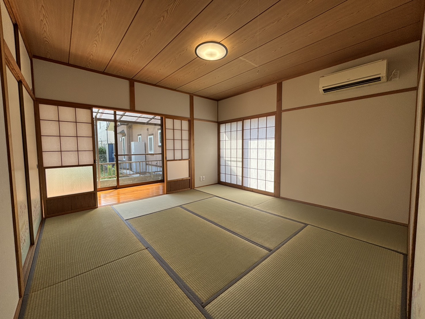 姶良市東餅田字塩入 中古売家 平屋 4LDK