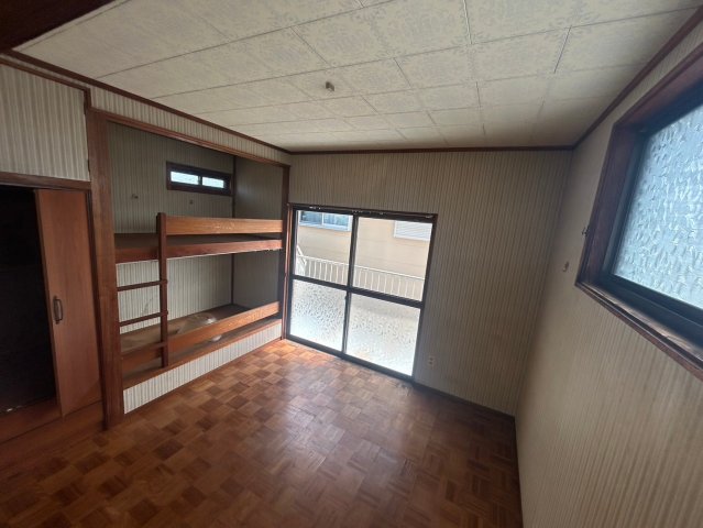 姶良市　西餅田　2階建  中古売家　980万円
