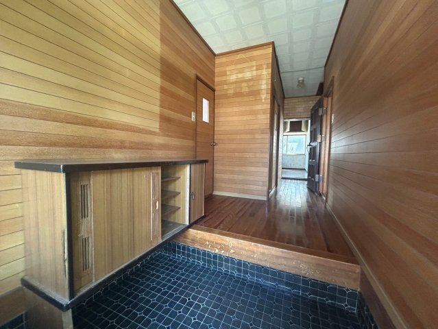 姶良市　西餅田　2階建  中古売家　980万円