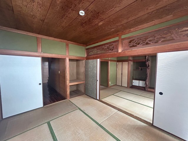 姶良市　西餅田　2階建  中古売家　980万円