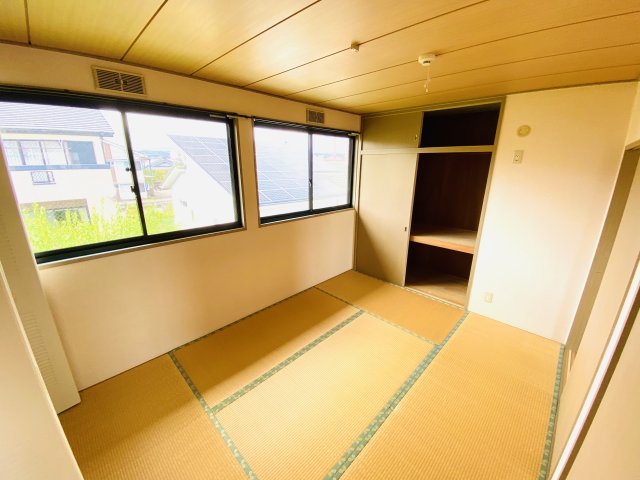 ウィンディア上原202
