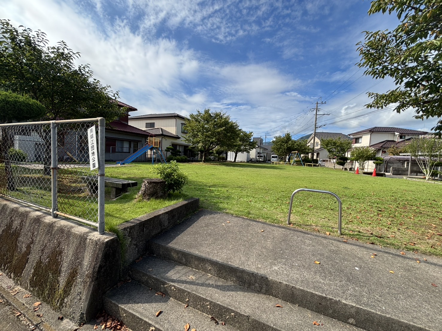 姶良市　西餅田　中古売家　2階建て　３DK