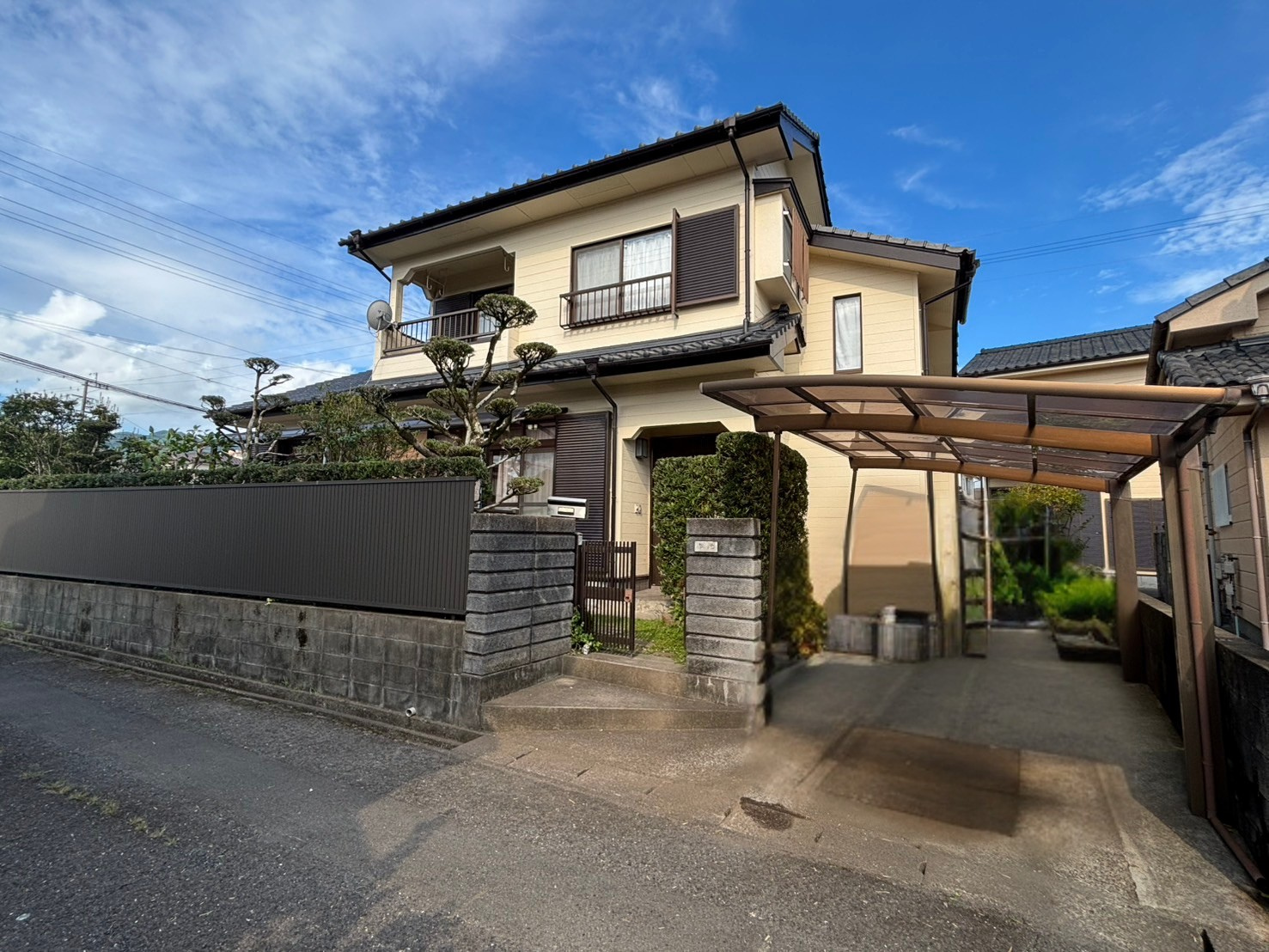 姶良市　西餅田　中古売家　2階建て　３DK