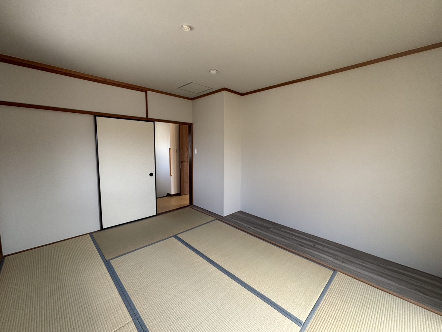 姶良市東餅田　中古売家　4LDK　1520万円