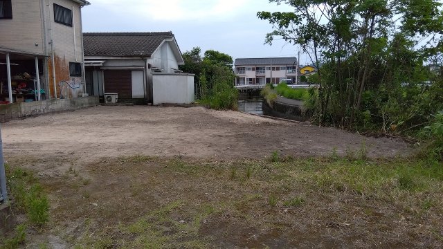 姶良市　東餅田　売土地　42.87坪　420万円