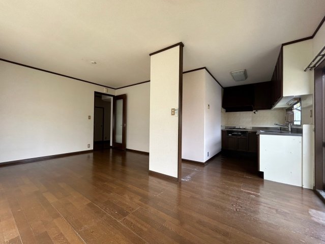 姶良市　東餅田　中古売家　5LDK　1,250万円