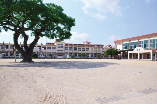 姶良市　東餅田（帖佐駅前交差点）　117.96坪　