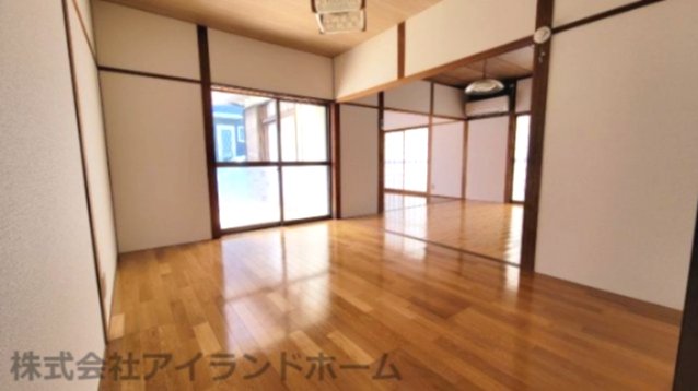中老松貸家