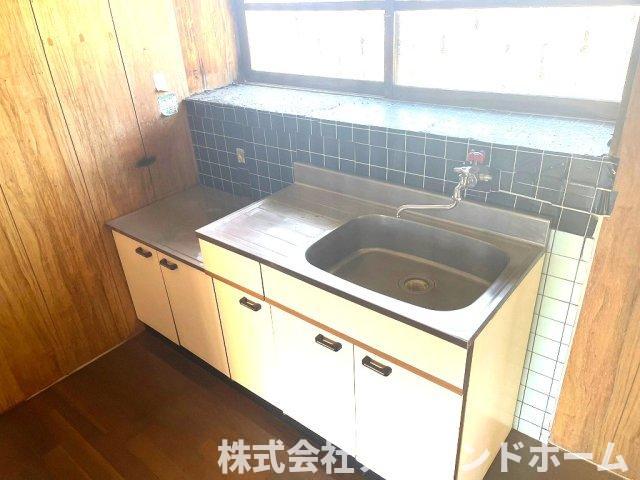 東餅田貸家
